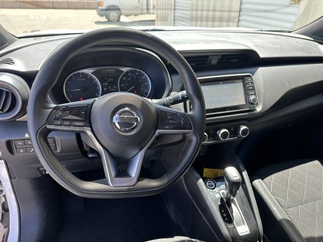 Main image 5