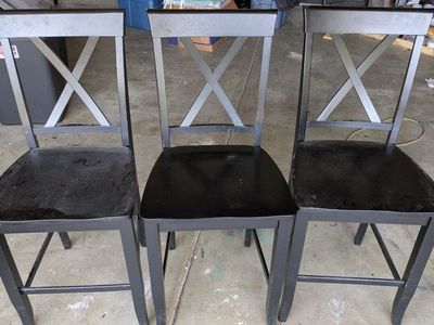solid oak bar stool chairs. Black
