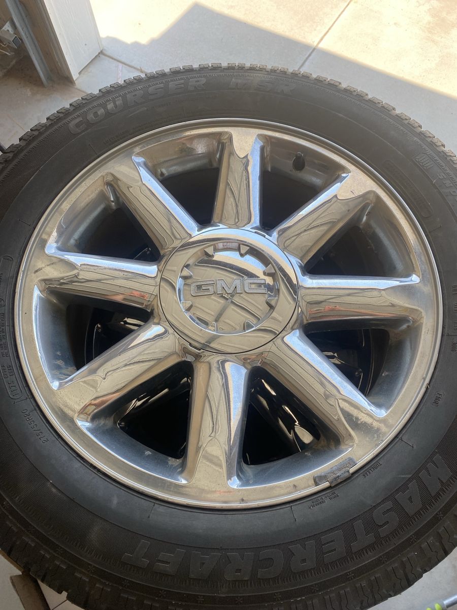 Set of 4 GMC Wheels and Bridgestone Blizzak Winter Tires  277/55