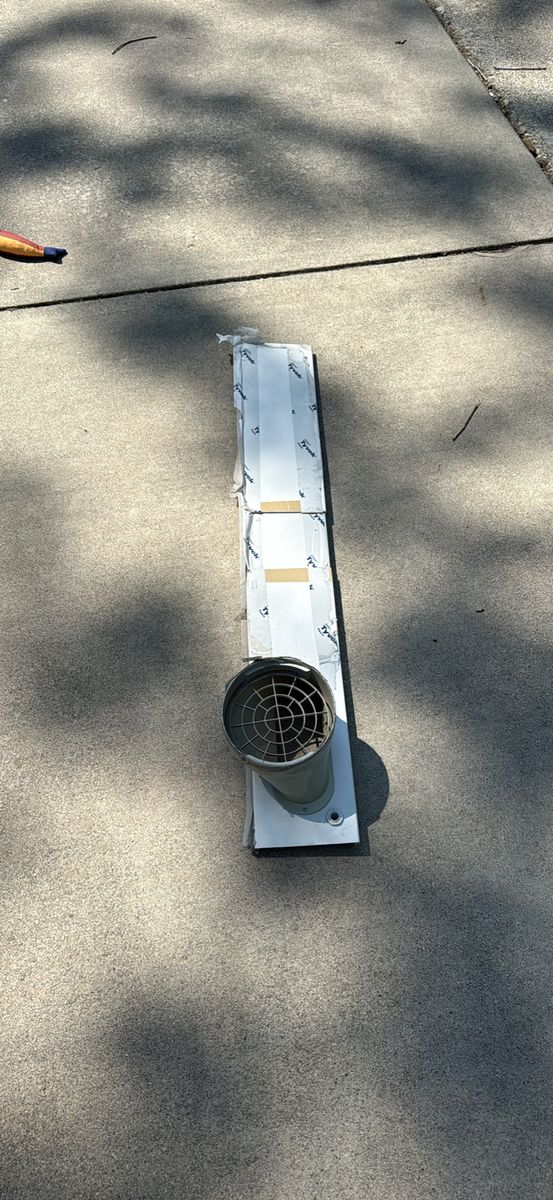 Main image 4