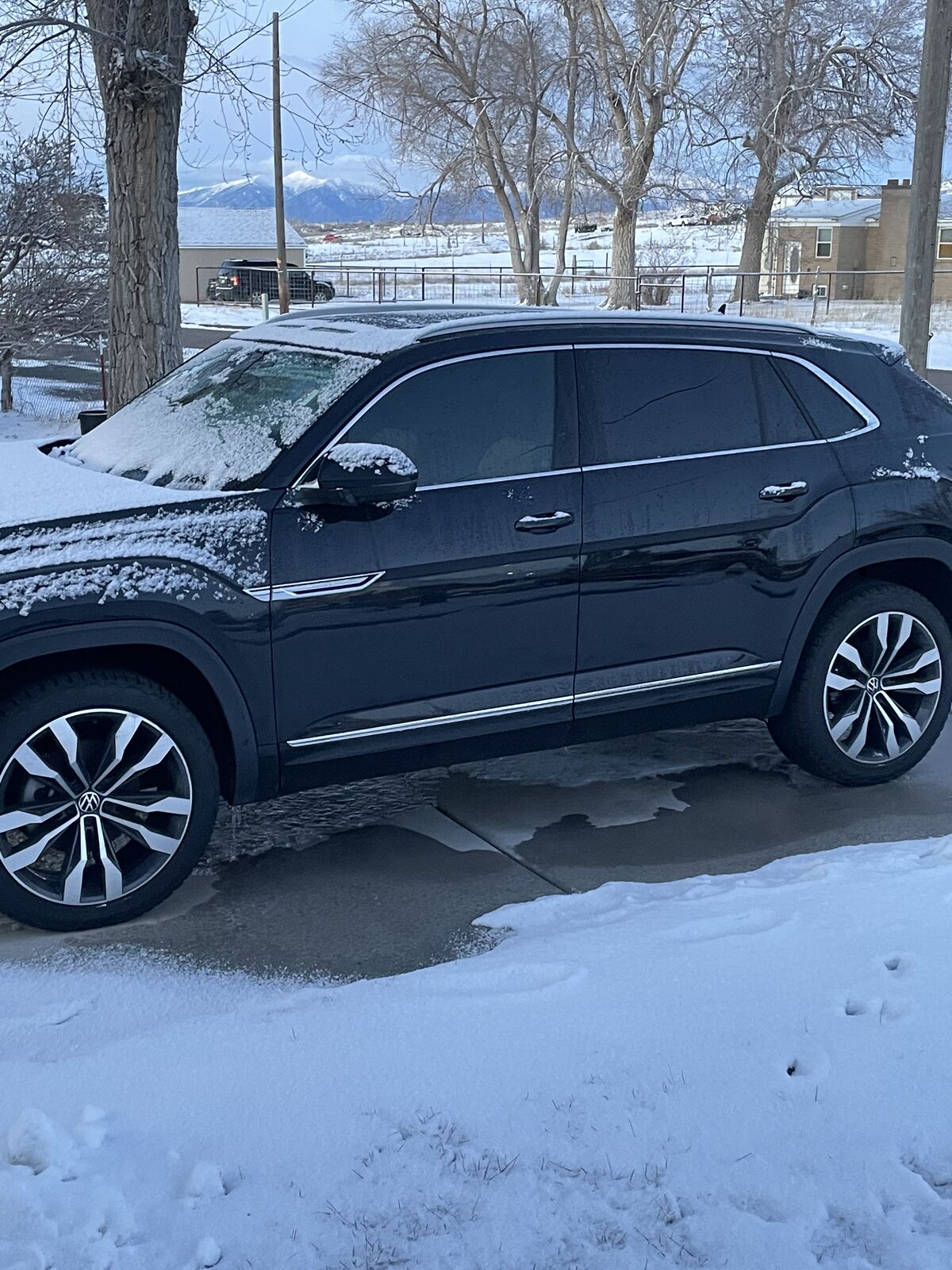 2022 VOLKSWAGEN ATLAS CROSS SPORT V6 SEL Premium R-Line 4Motion