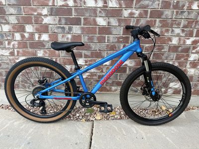 Kids 24” Mongoose Switchback Sport Disk Mountain Bike