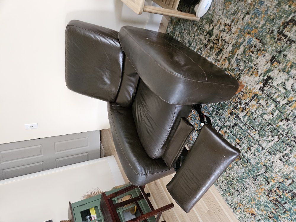 leather recliner