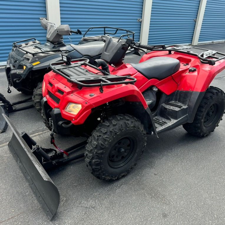2 (Automatic) Outlanders 4 X 4 Snow Plow