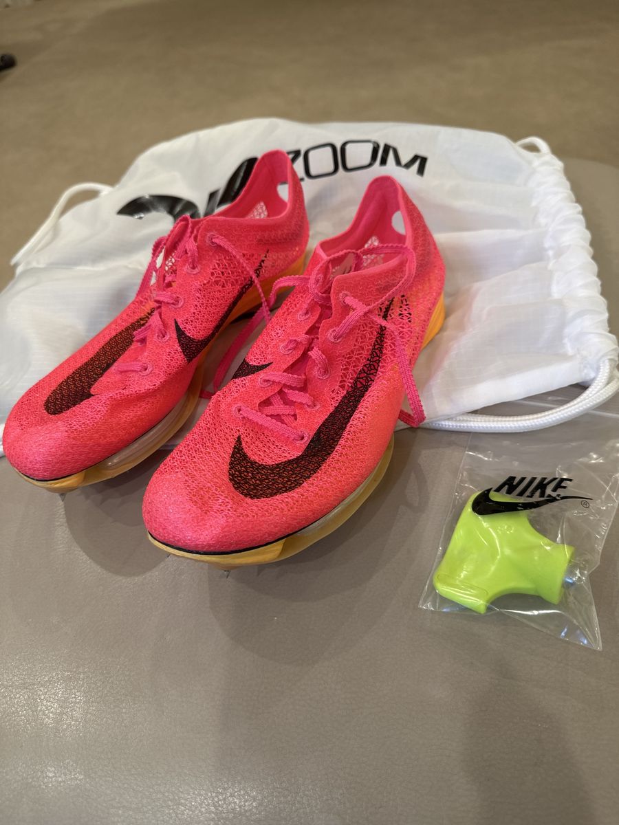 Nike Air Zoom Track & Field Spikes - Women's Size 6 - Hot Pink, Includes Bag & Cleat Tool