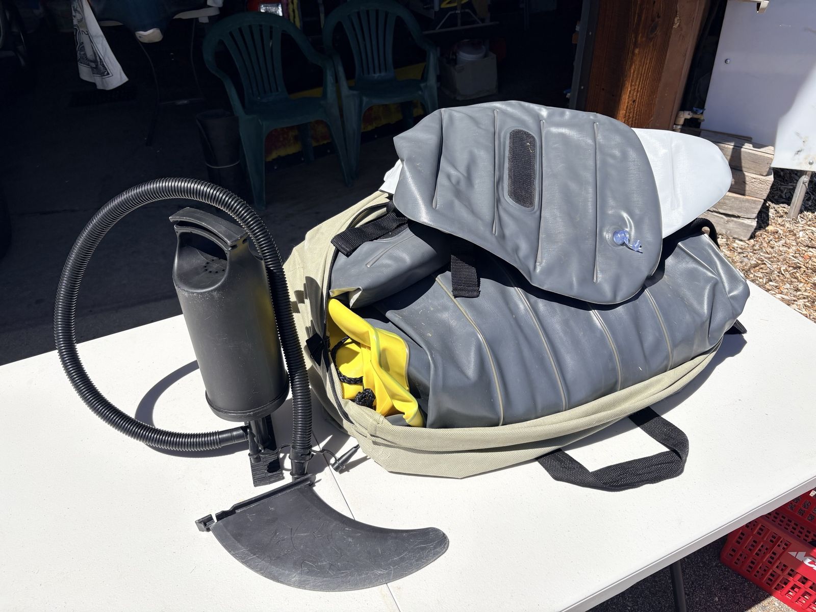 Inflatable 2 person kayak