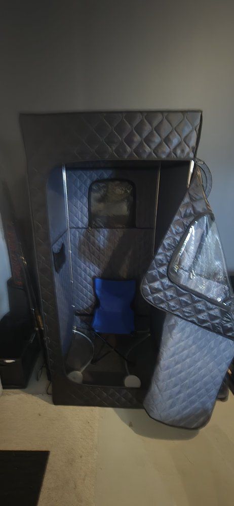 Main image 3