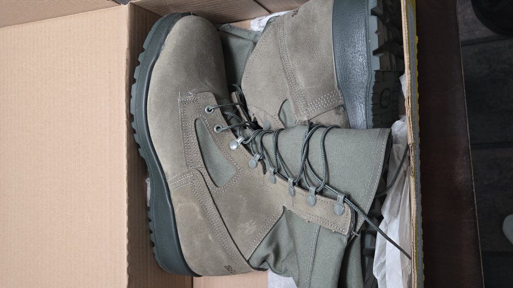 Belleville 600ST USAF Sage Green Hot Weather Steel Toe Boots - Men's 10.5W Military Workwear
