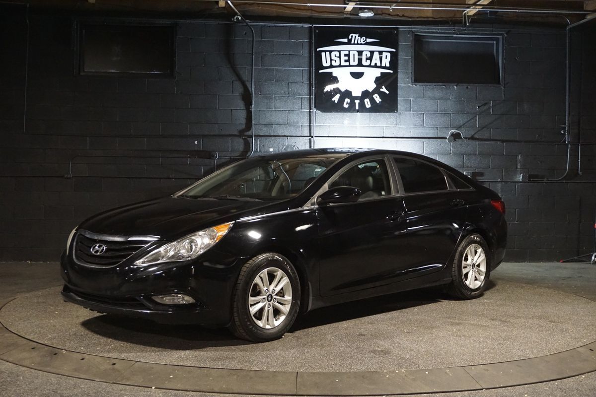 2013 HYUNDAI SONATA GLS