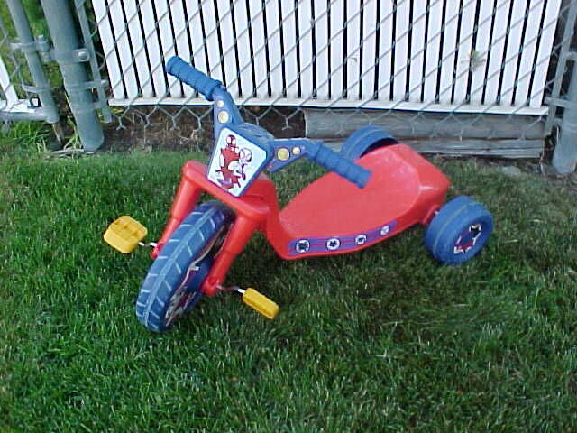 Tricycle  spider man theme. Big wheel for 2 to 4 year old