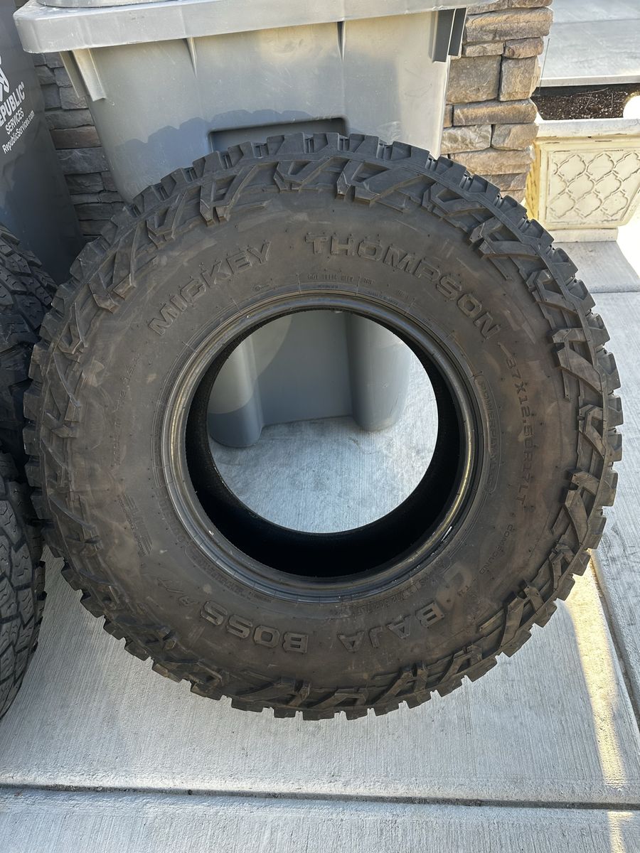 Mickey Thompson 37s