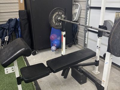 Weider Pro Olympic bench with cable pull down