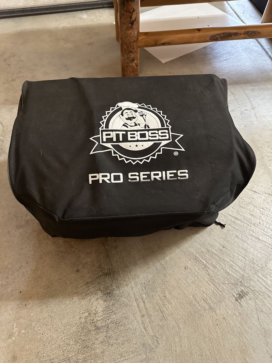 Tailgate pit boss smoker