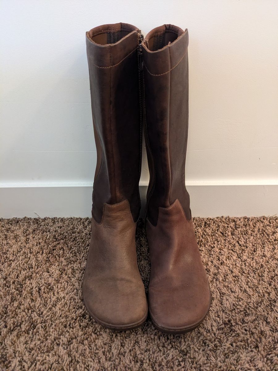 Women's size 8 / 39 Brown Leather Boots