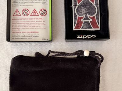 New Zippo Ace of Spades + Velvet Pouch
