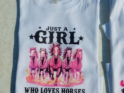 Kids T Shirts. different sizes