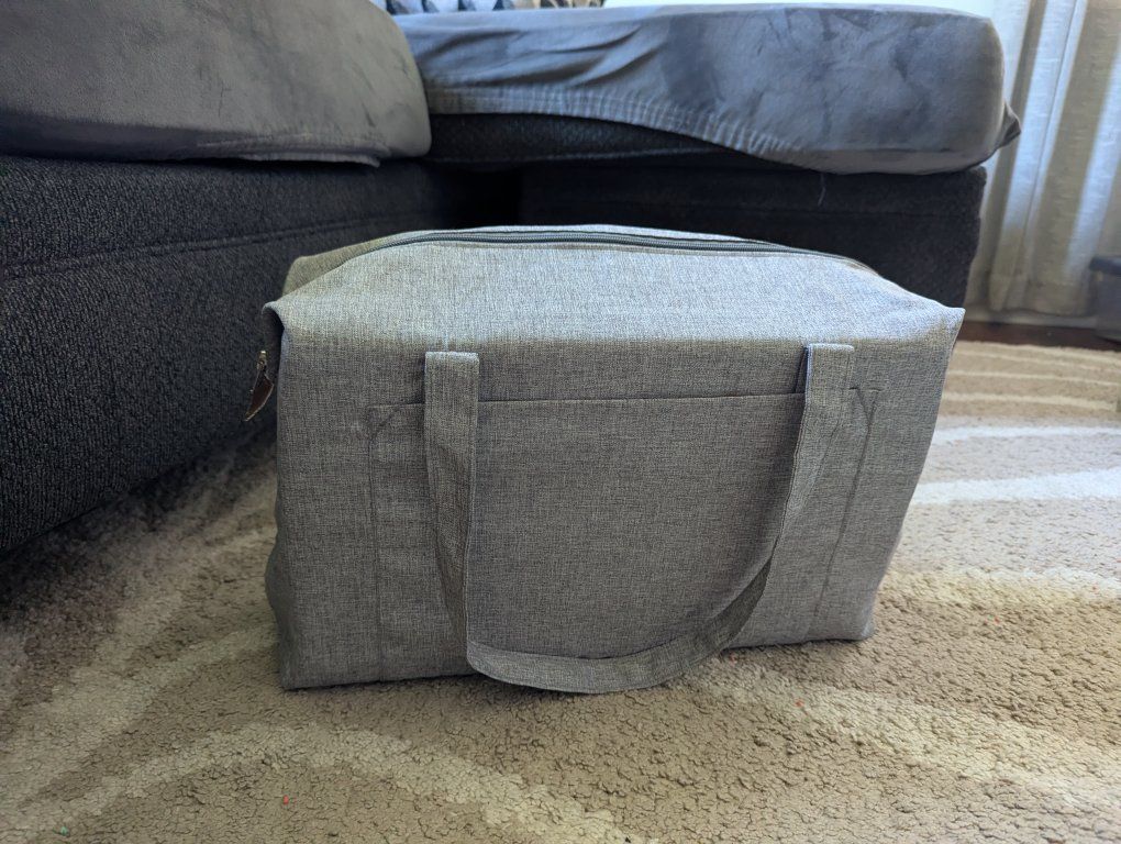 Travel baby bassinet