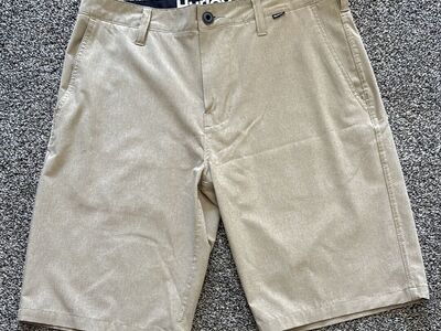 NEW! Hurley Phantom Tan/Beige Shorts- Size 30