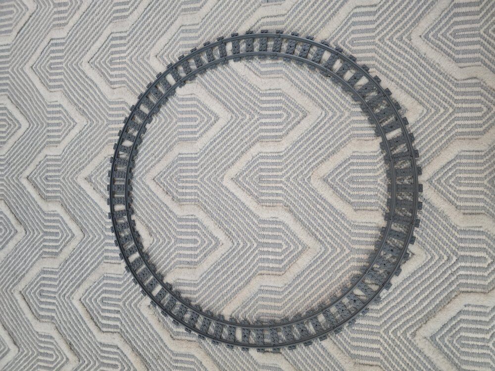 Lego Train 16 Pieces of RC Curved Track Circle