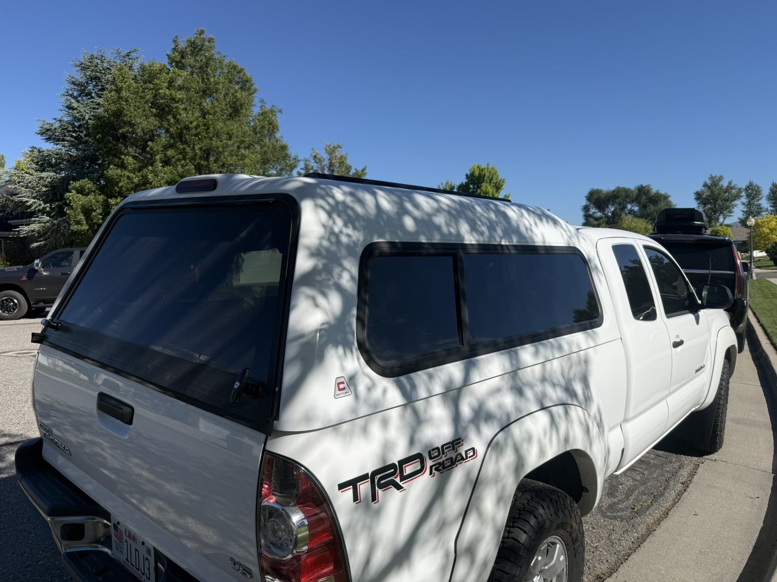 2015 Toyota Tacoma High-Rise Truck Shell / Camper Shell – 6-Foot Bed – $2,200 OBO