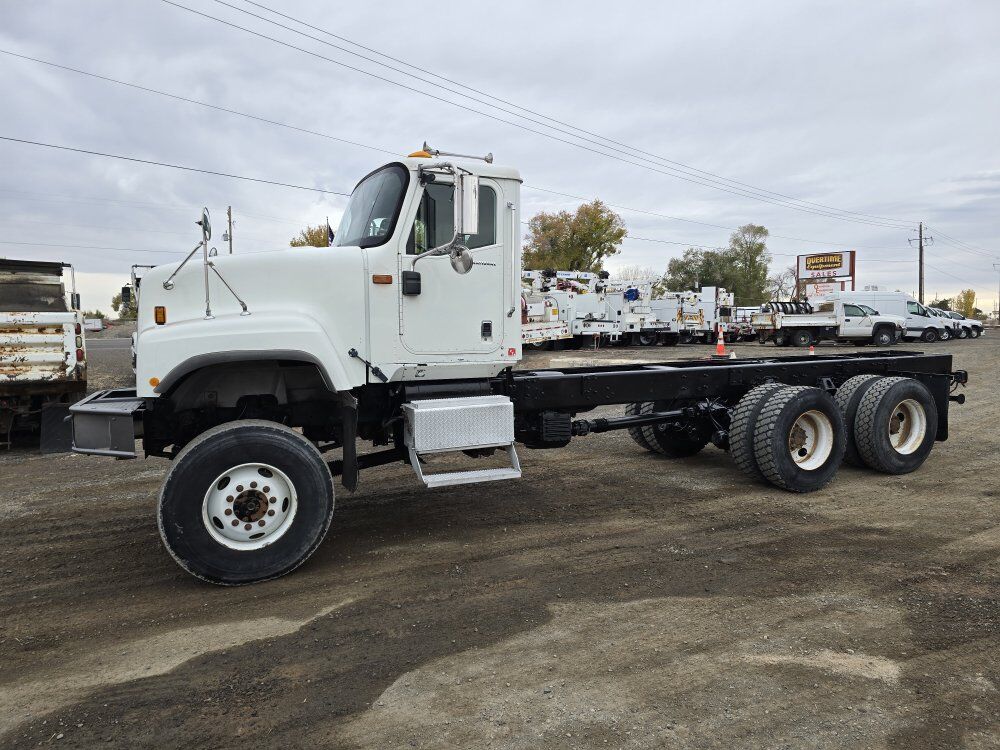 2003 International 6wd Cab and Chassis