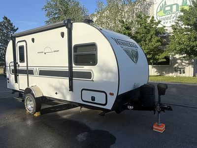2019 Winnebago Winnie Drop 1790 Couples Coach Travel Trailer