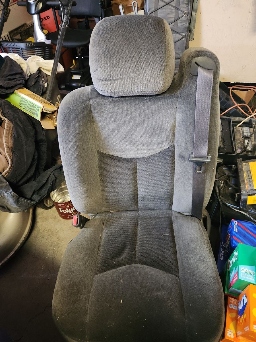 2003 Chevy seat