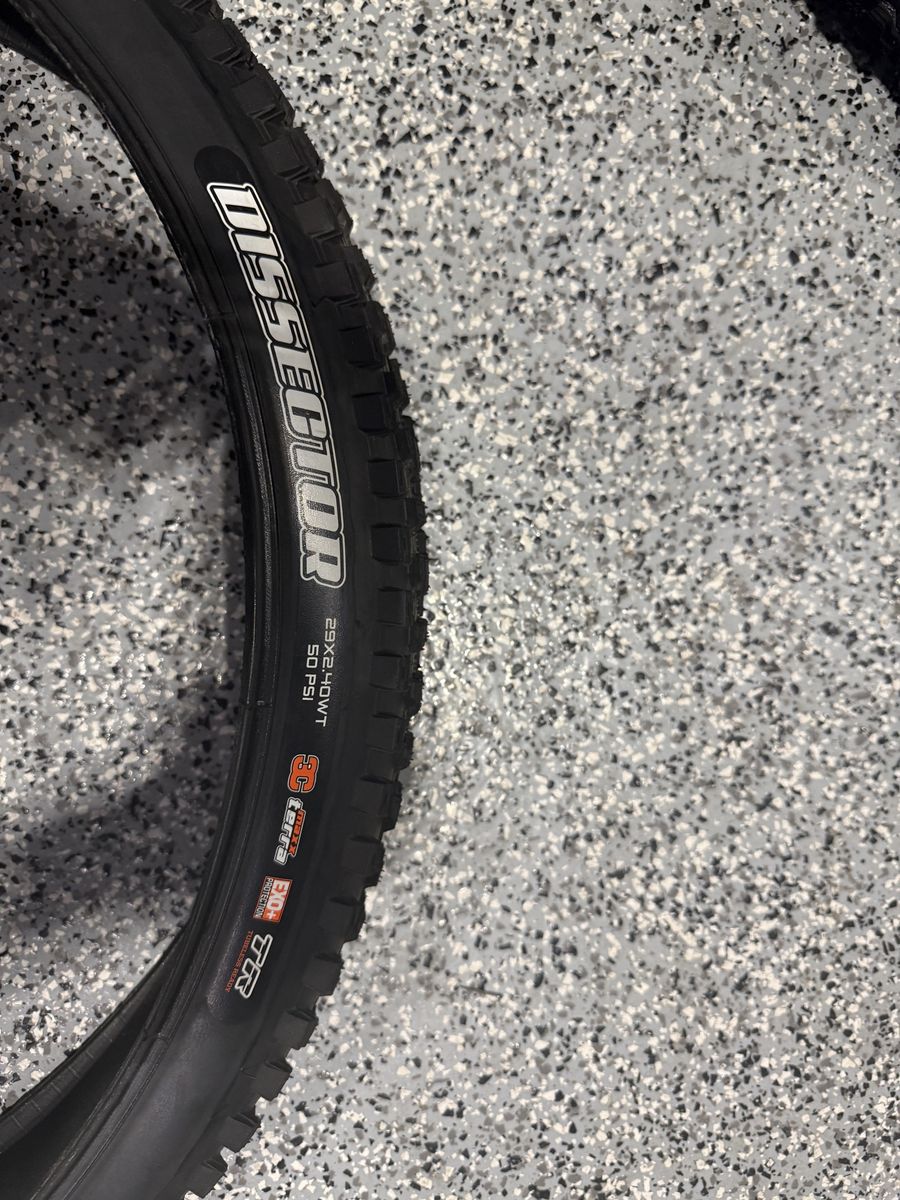 MAXXIS DISSECTOR