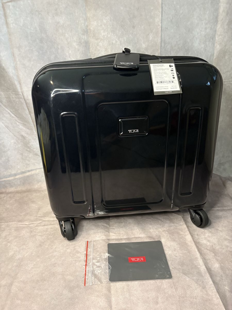 TUMI Carry-On Spinner – Hard Shell