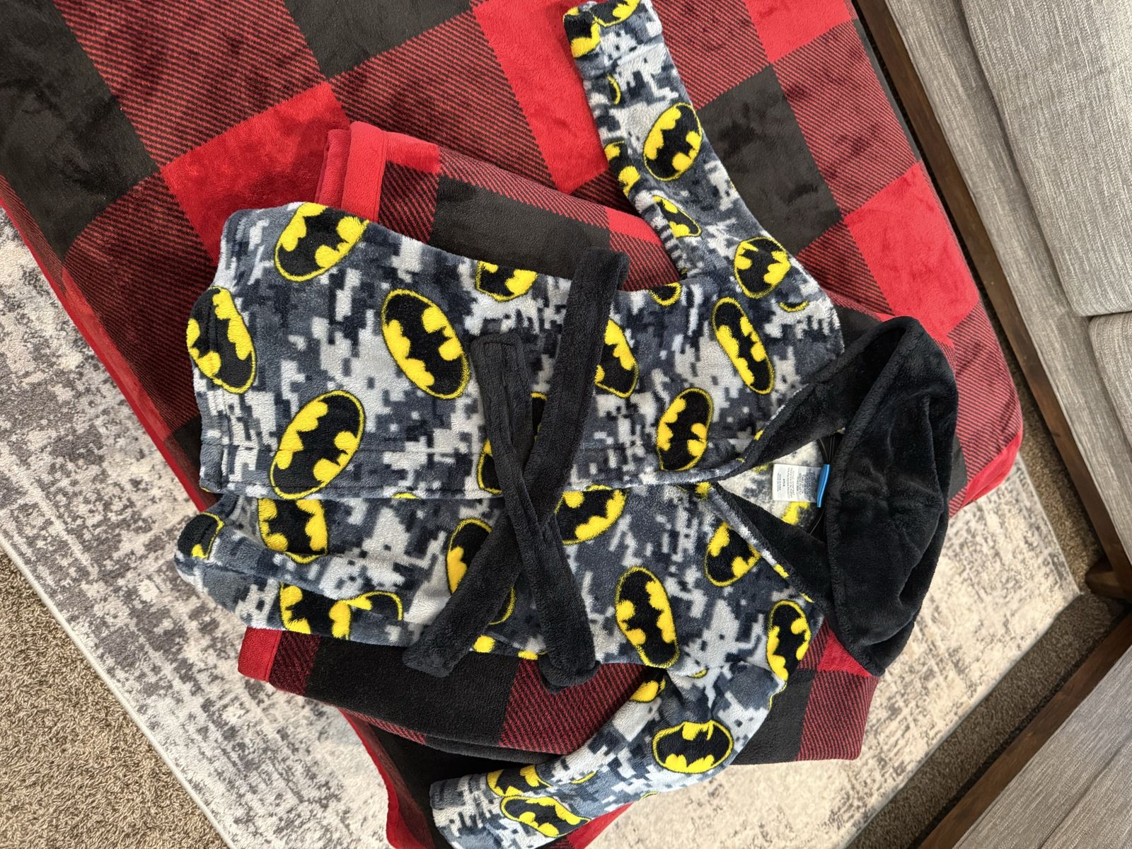 Children’s Batman robe size 4T