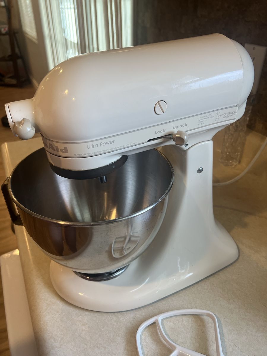 Cream KitchenAid Mixer