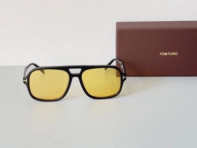 Tom Ford Falconer Sunglasses TF884 Black/Yellow 60-18-140mm With Case