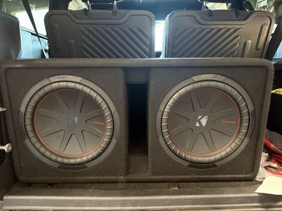 (2) Kicker comp R 12” (2 ohm), Kicker cxa800 amplifier, Kicker pkd1 power kit