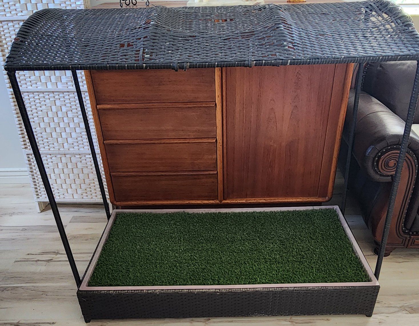 Porch Potty with cover