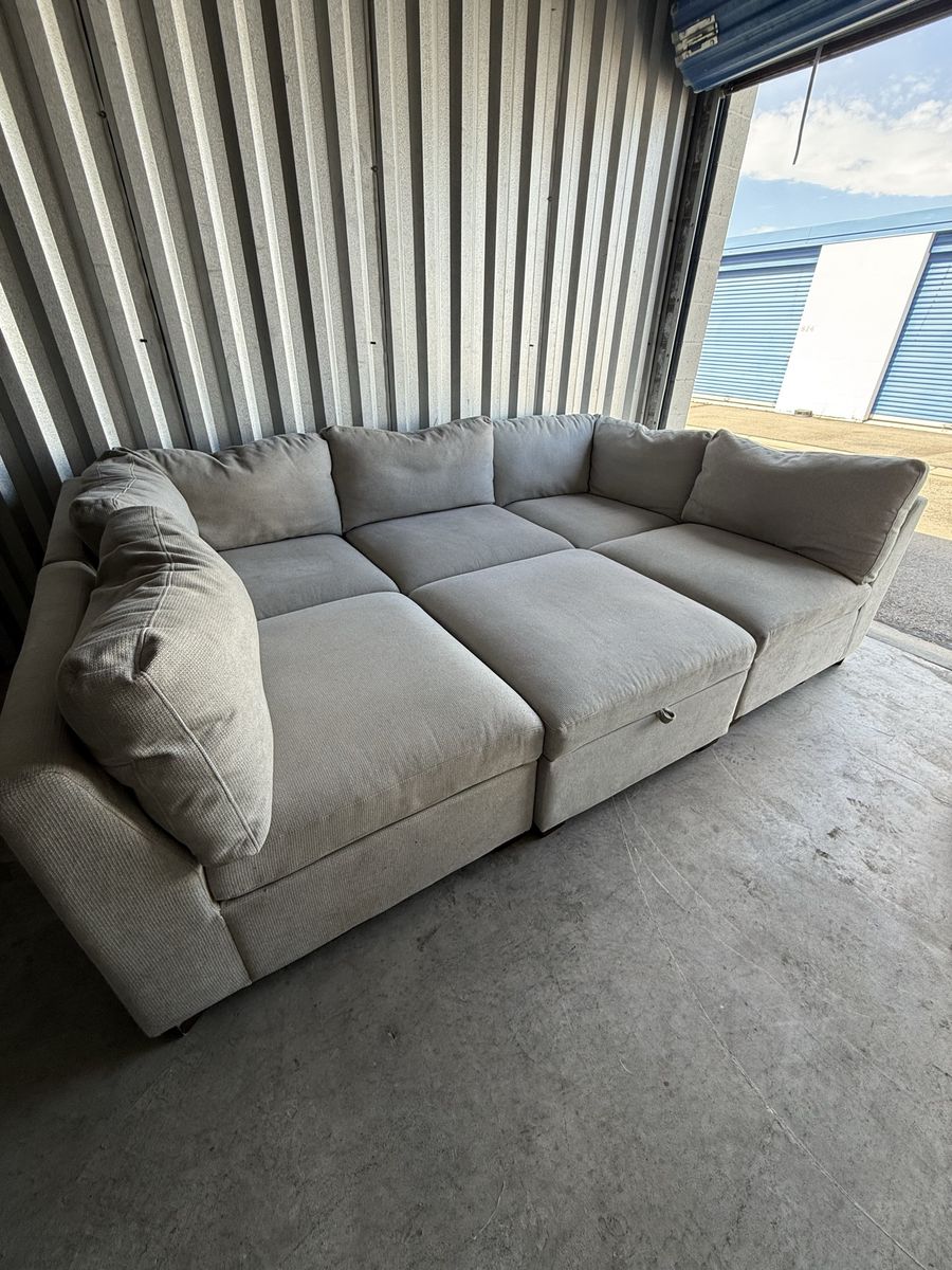 Beige 6 piece sectional - Free delivery!