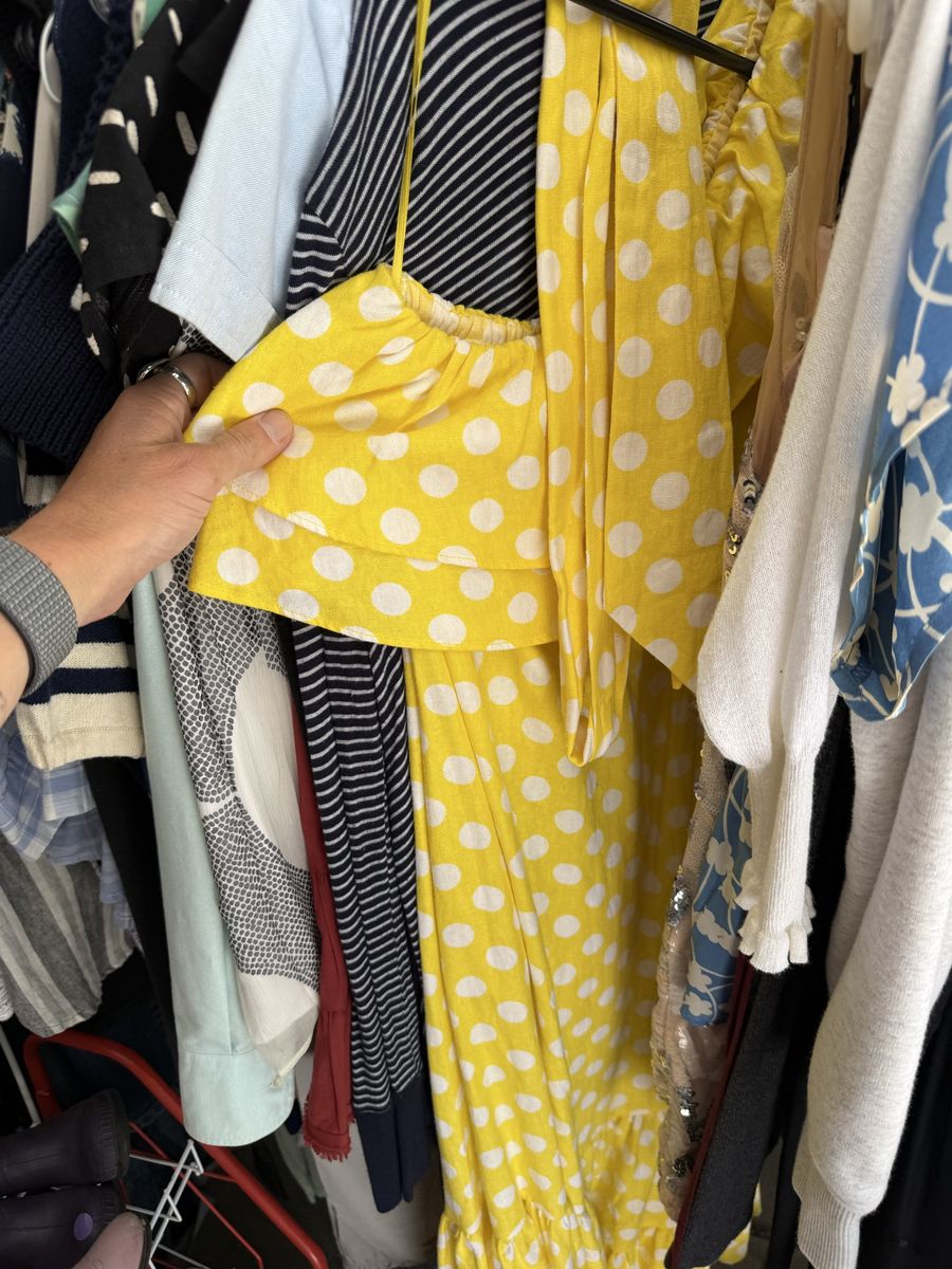 Main image 6