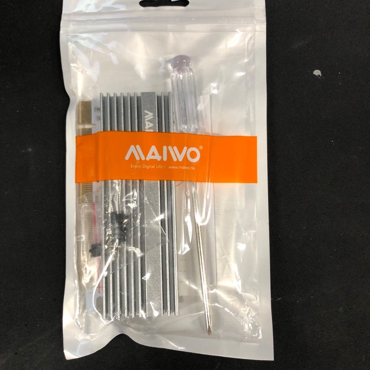 MAIWO KT058 PCIe X16 to M.2 NVMe SSD Adapter Card with Heatsink, Aluminum Housing