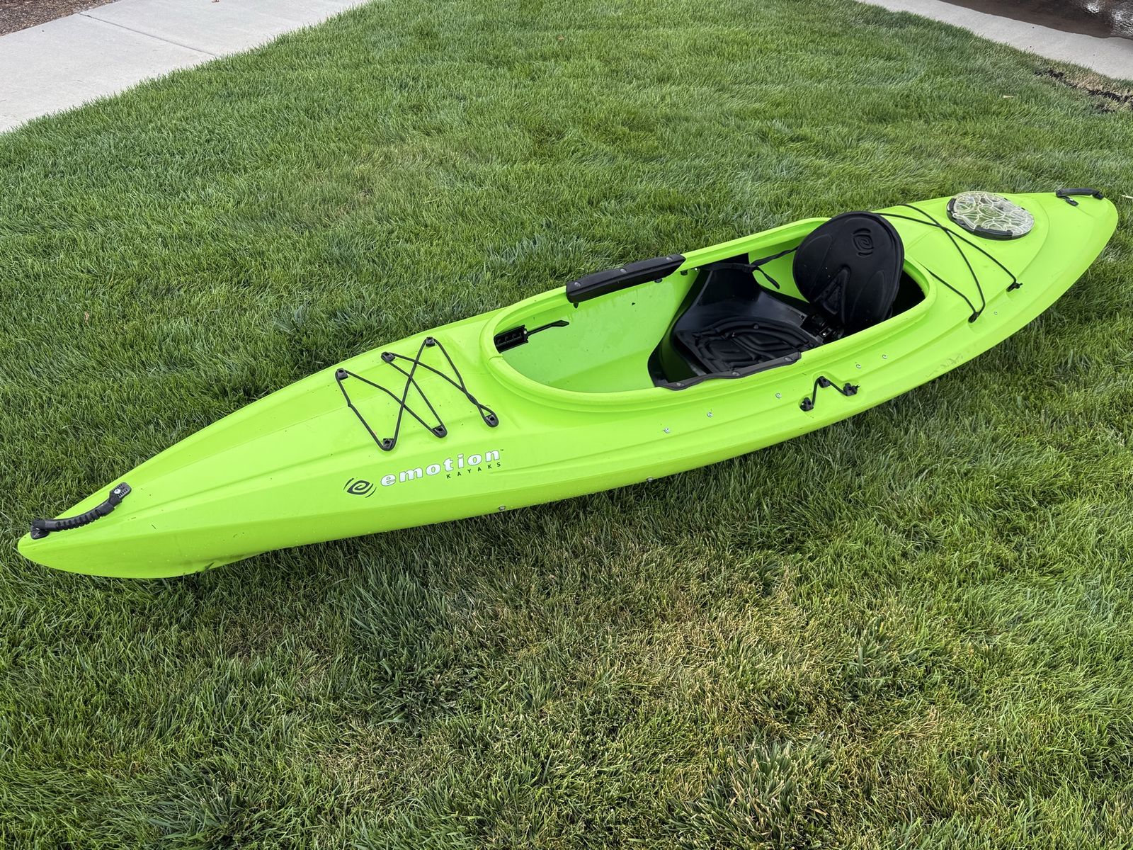 Emotion Kayaks Lime Green Sit-Inside Recreational Kayak