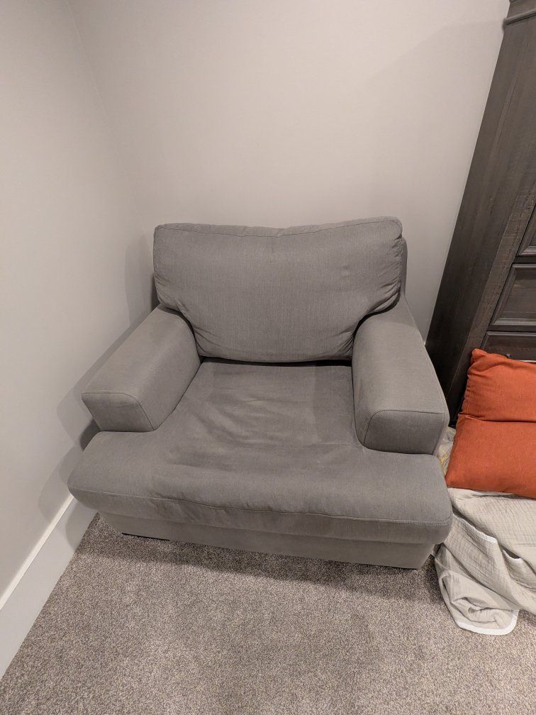 Oversized Arm Chair / Accent Chair