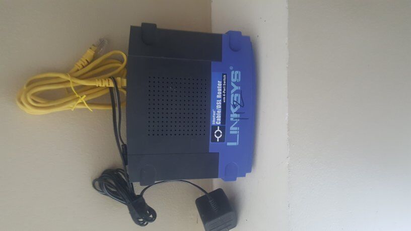 Linksys EtherFast Cable 4 Port Switch
