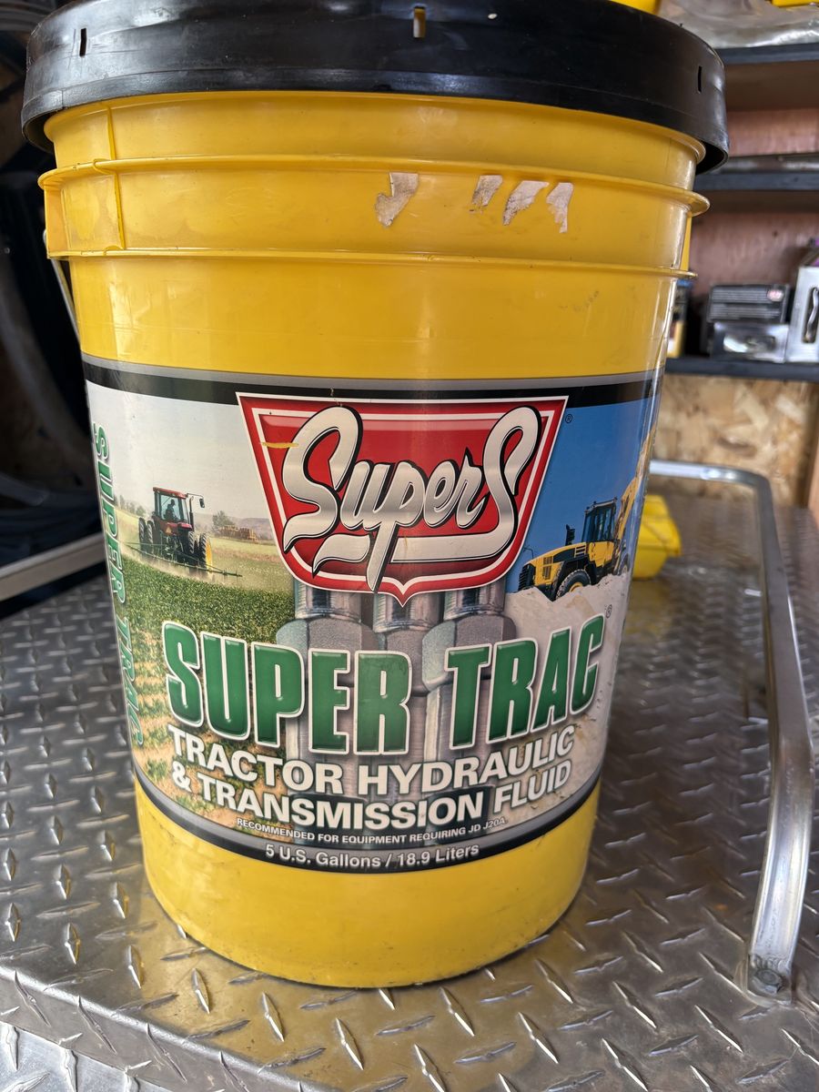 Tractor Hydraulic & Transmission Oil
