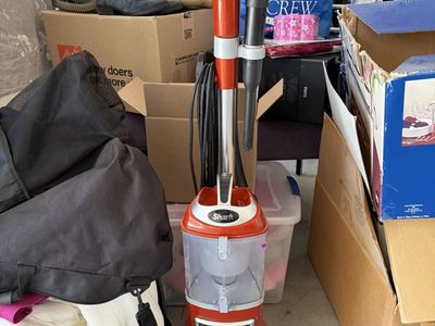Yard Sale Saturday 8/8 7-11am in Taylorsville