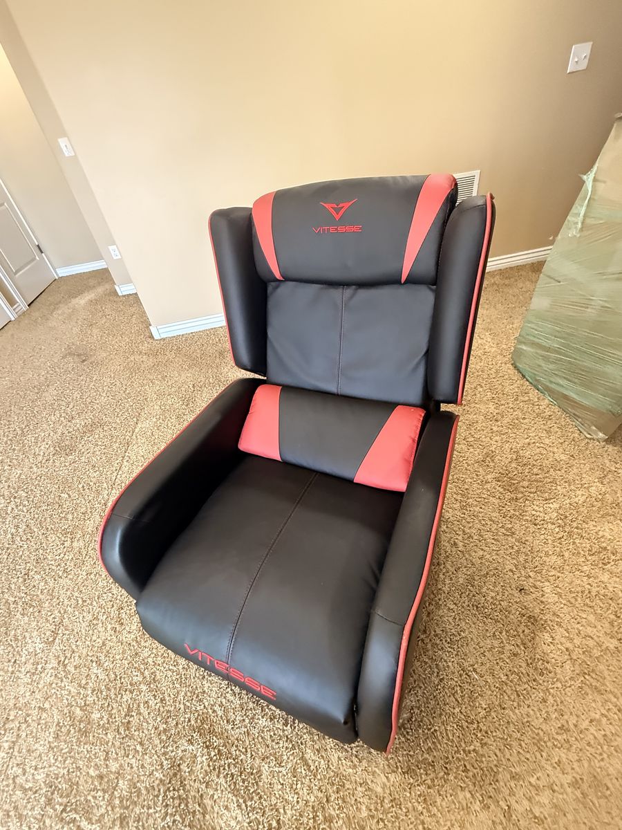 Vitesse Gaming Chair