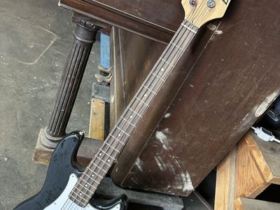 BC Precision Style P Bass Black