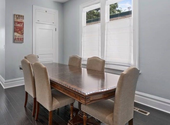 6-9ft Ornate Wood Dining Table with Two Extension Leaves, 2 Pedestal Bases - Chairs also available