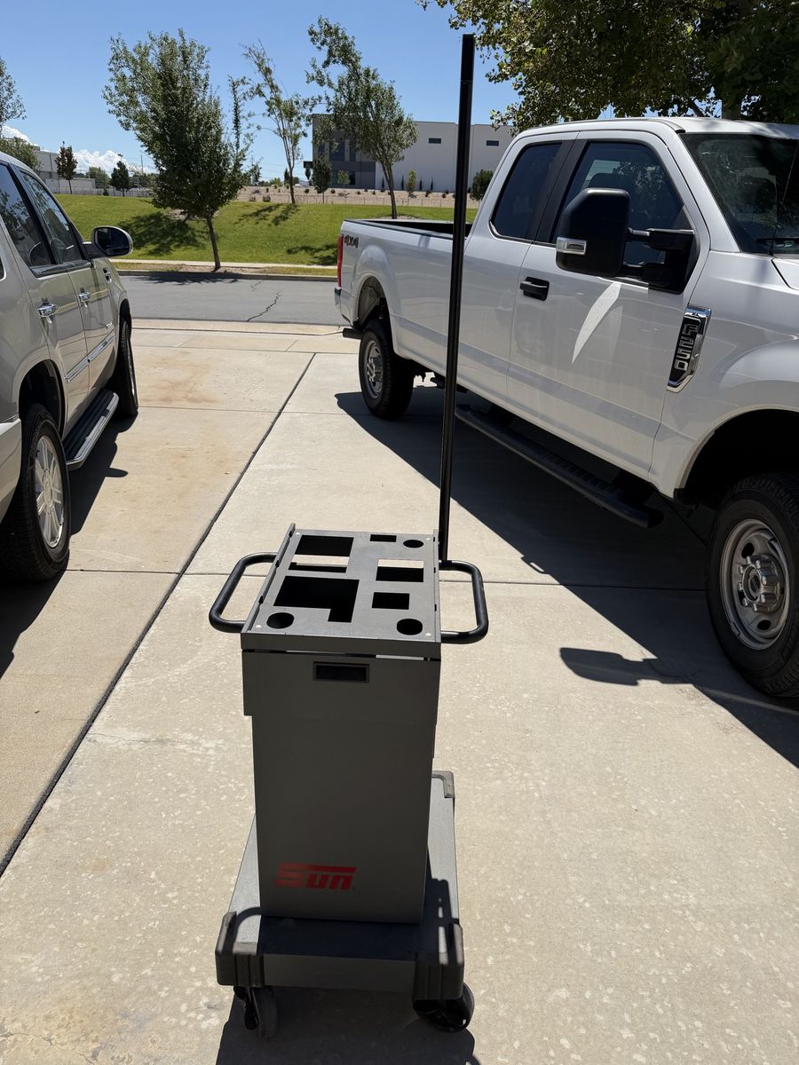 Sun Tools Metal Diagnostic Oscilloscope Cart Welding Tool Box?