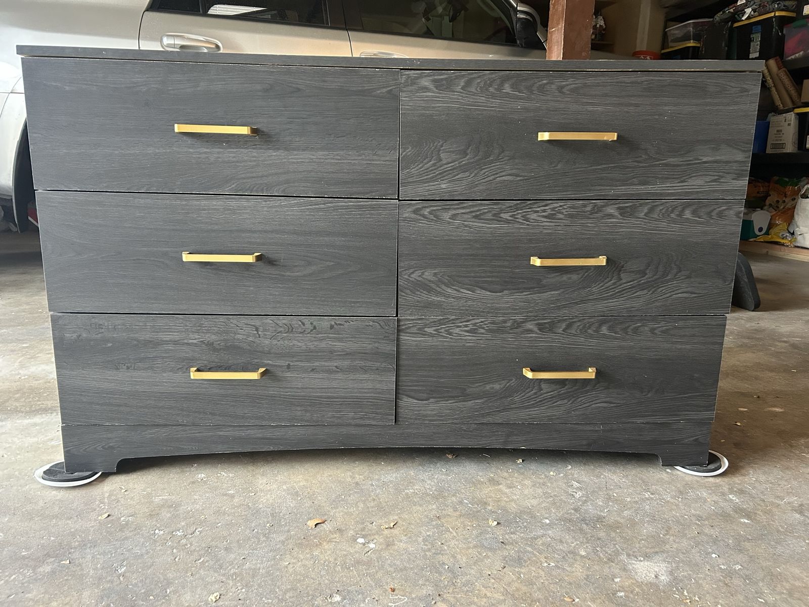 Six drawer dresser