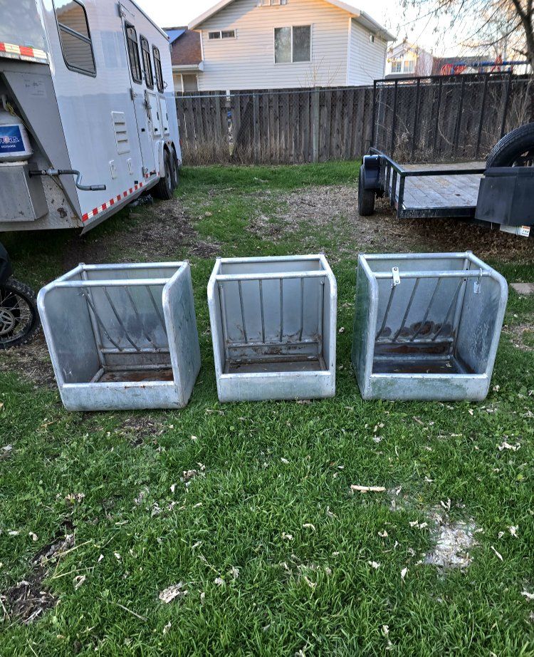 Large heavy Duty Horse Feeders