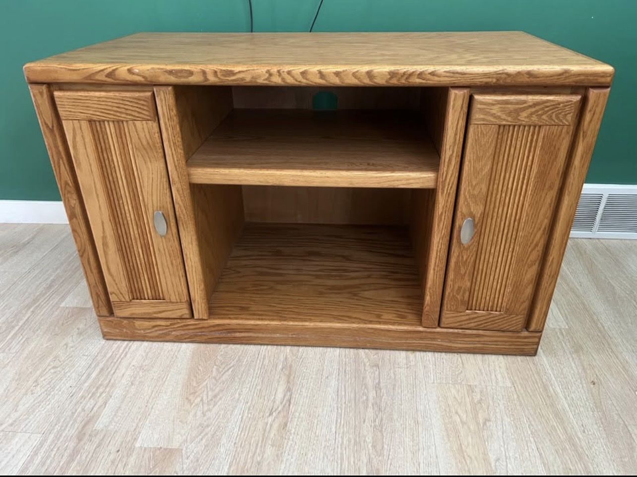 Oak Wood TV Stand Media Console Cabinet with Storage, Light Brown Finish