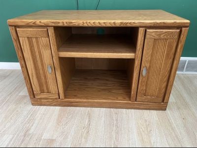 Oak Wood TV Stand Media Console Cabinet with Storage, Light Brown Finish